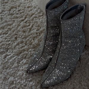 Aqua silver crystal ankle boots size 6 kitten heel Mach and Mach style